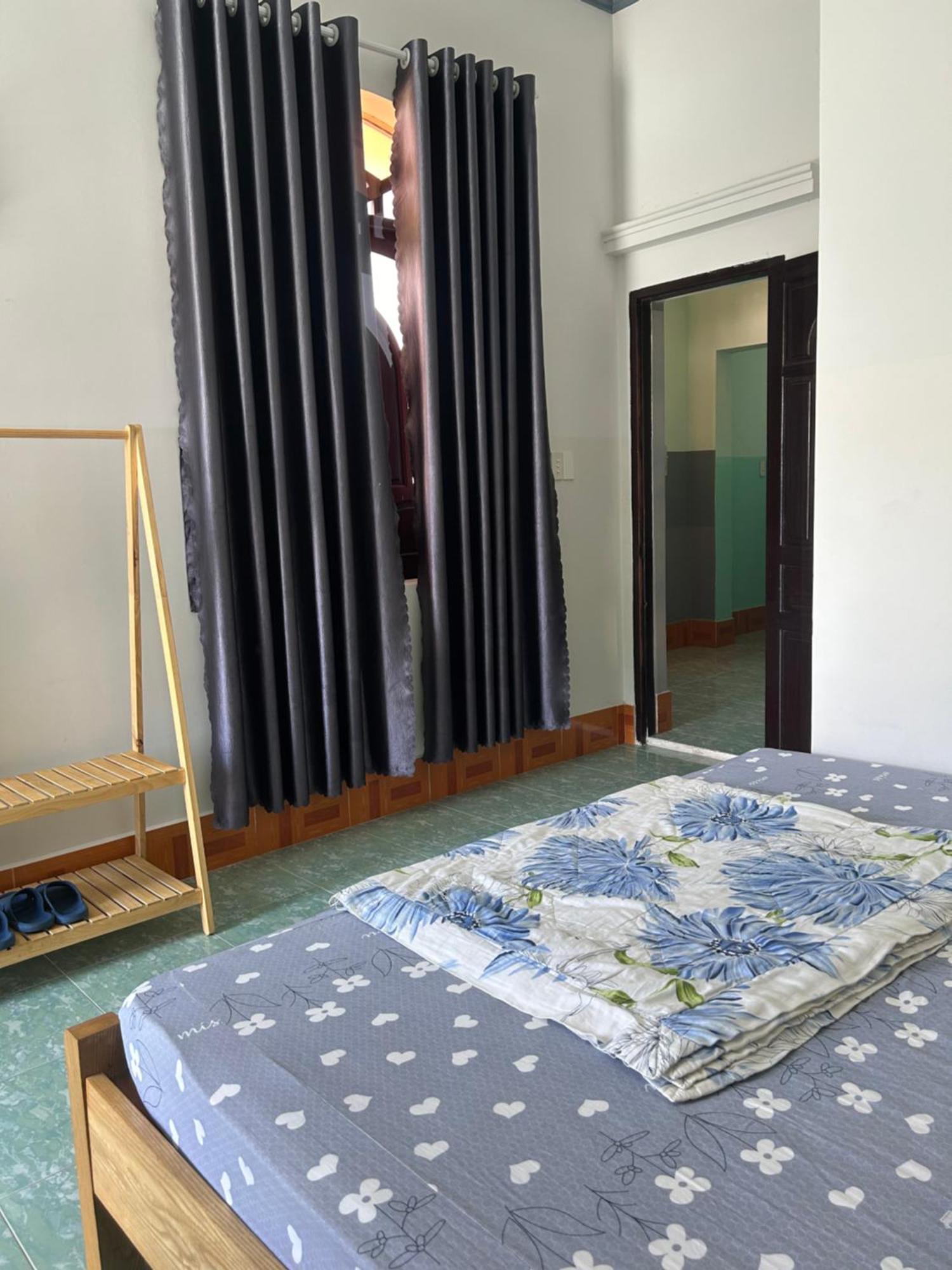 Hotel Minh Vy Лонг Хай Екстериор снимка